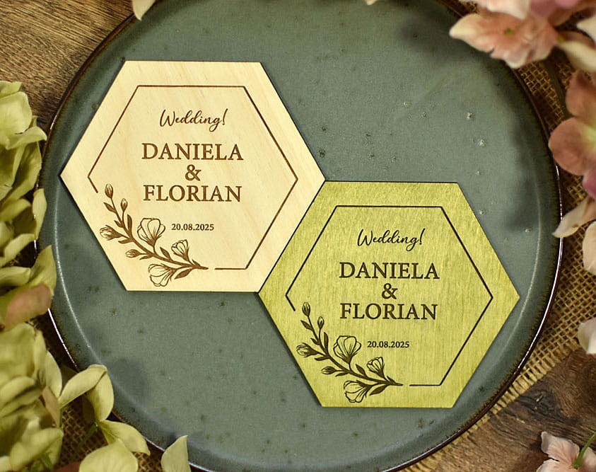 polska firma, podstawki pod kubek z imionami, heksagon, upominek dla gości