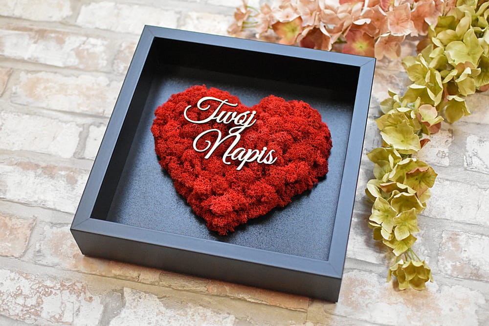 Twój napis, prezent dla Rodziców na weselu, serce z czerwonego mchu czarna ramka