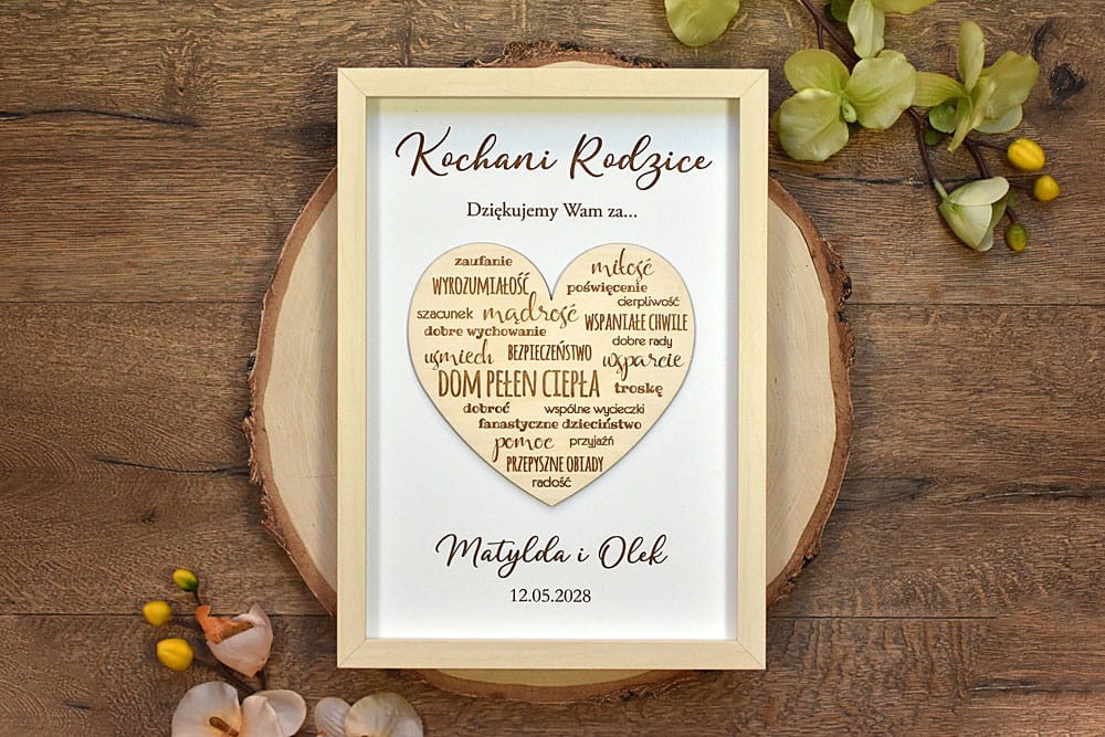 pamiątka ślubna dla Rodziców, obraz z drewnianym sercem z tekstem podziękowania