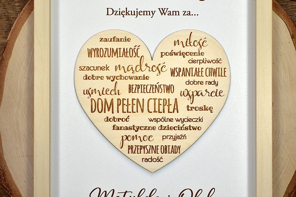 pamiątka ślubna dla Rodziców, obraz z drewnianym sercem z tekstem podziękowania