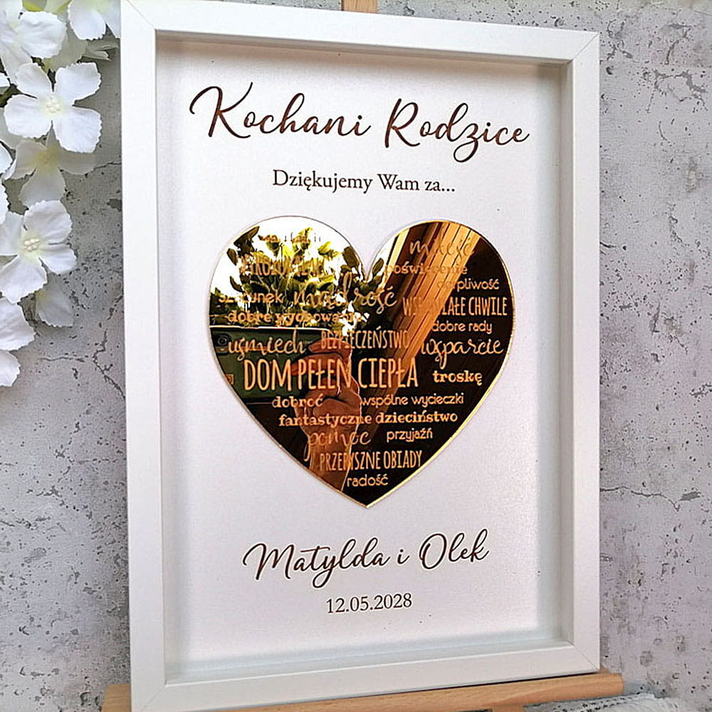 prezent podziękowanie dla Rodziców na weselu złote serce z napisami w białej ramce