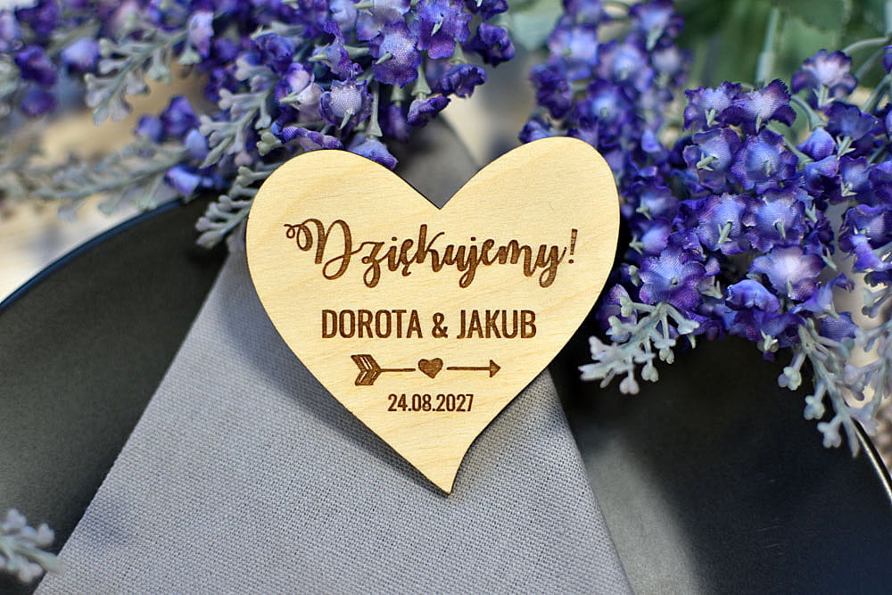 upominki dla gości weselnych, urodzinowych, magnes w kształcie serca z napisem Dziękujemy
