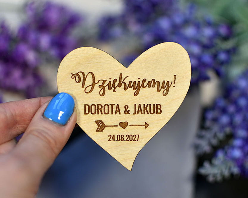upominki dla gości weselnych, urodzinowych, magnes w kształcie serca z napisem Dziękujemy